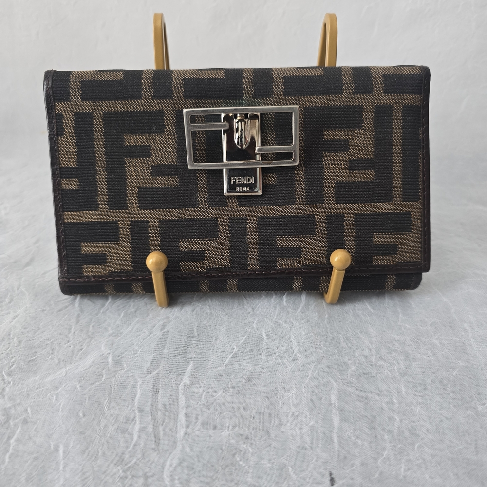Fendi Wallet - Picture 6 of 11